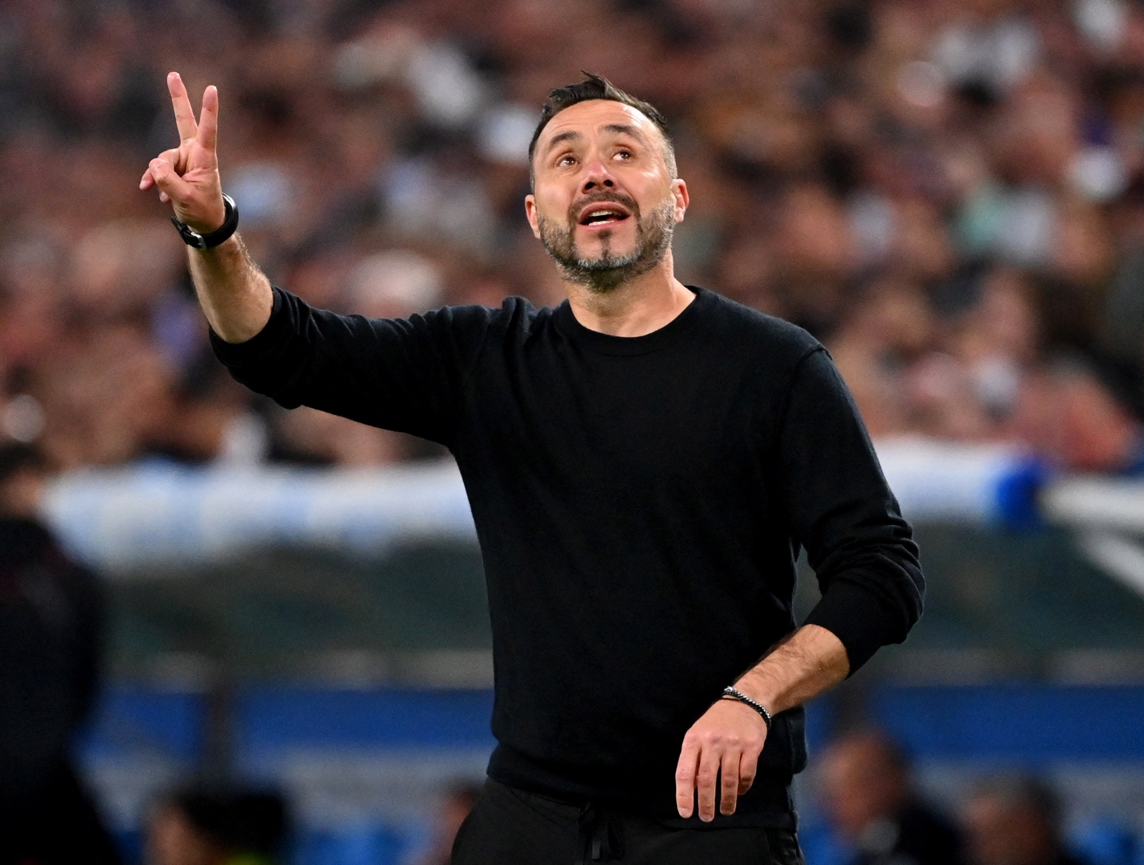 开云平台-前水晶宫老板：热刺竟靠德泽尔比救命，他在任何球队都待不过2年